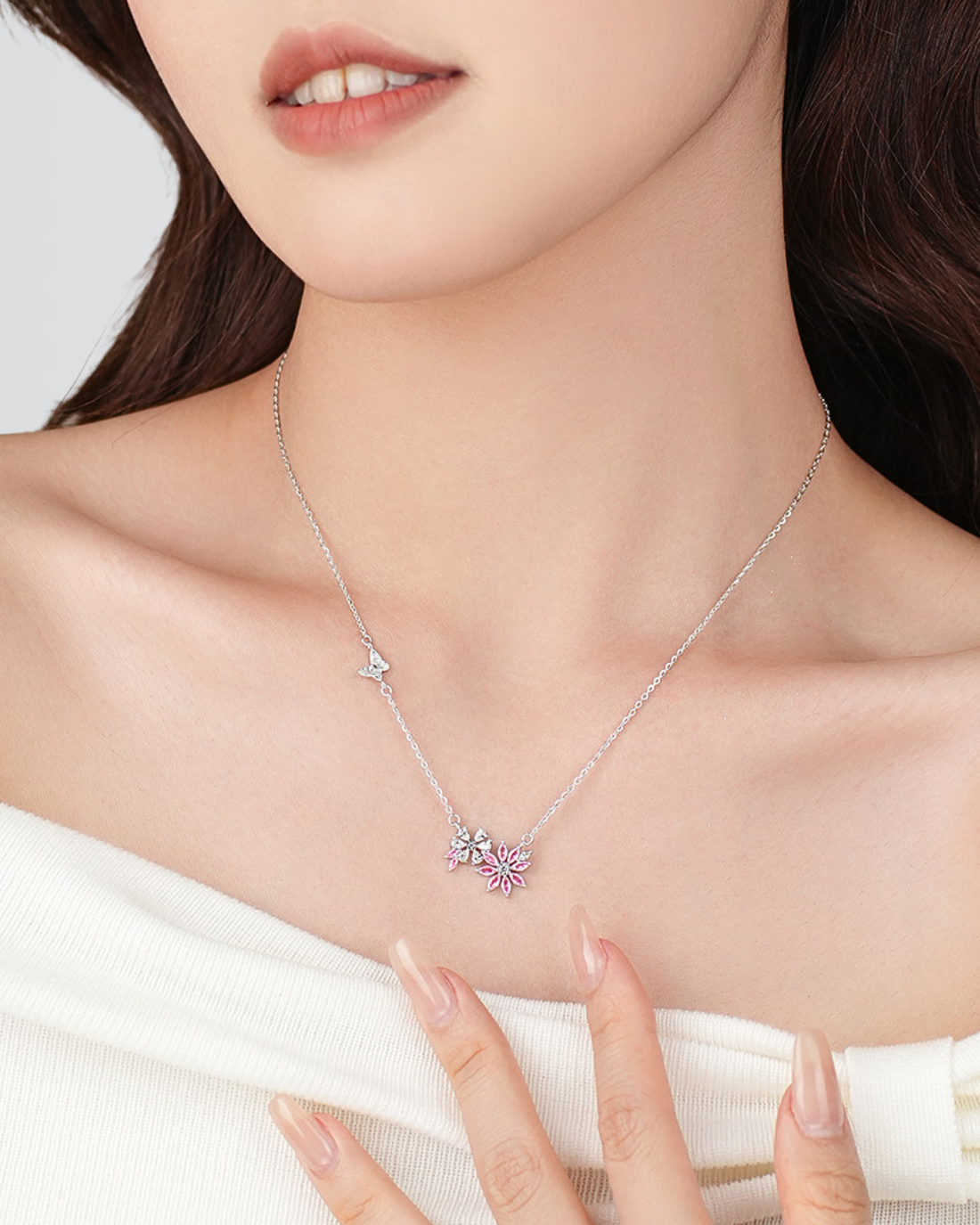 Floral elegance Bling Necklace