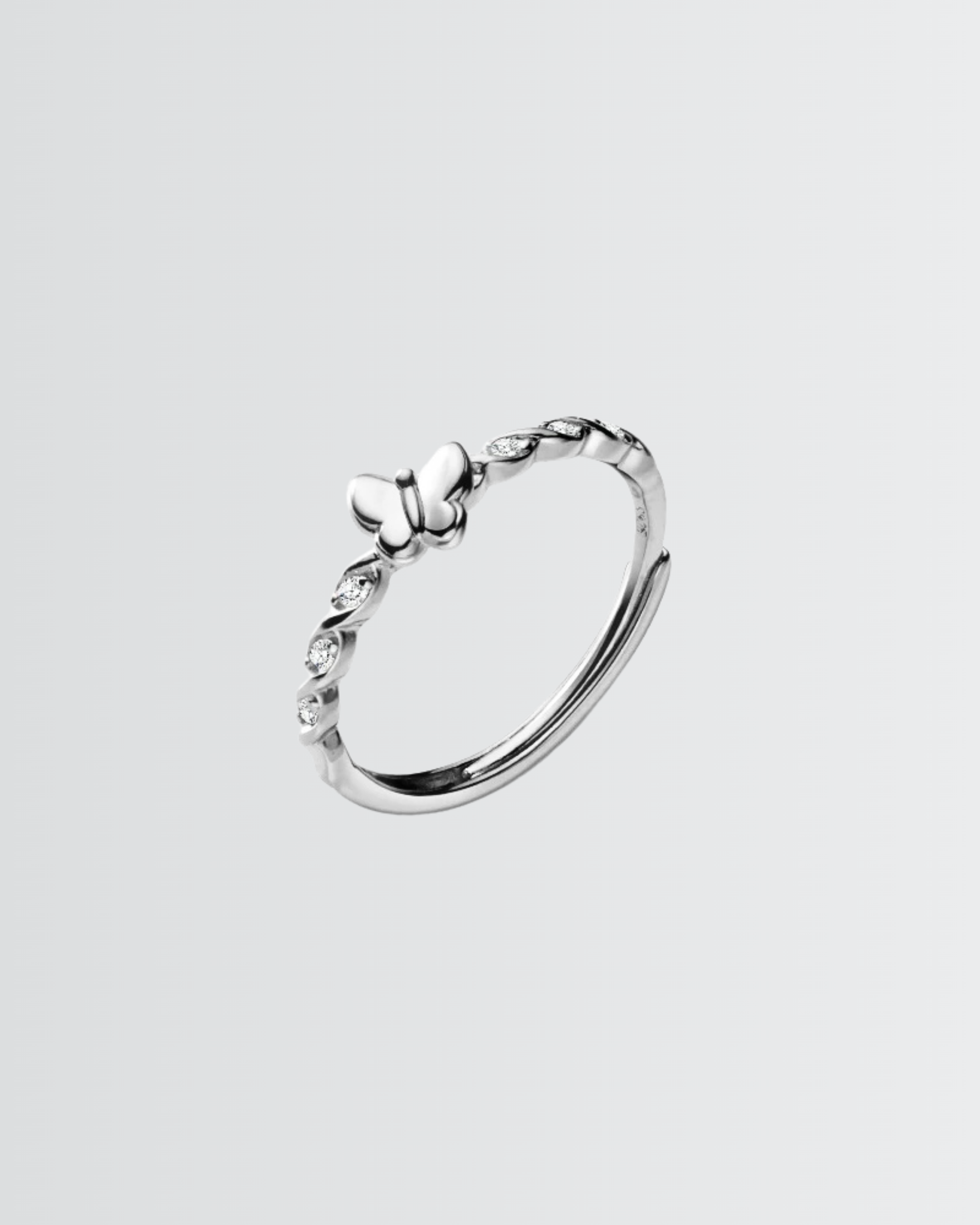 Blingfly Flutter Ring