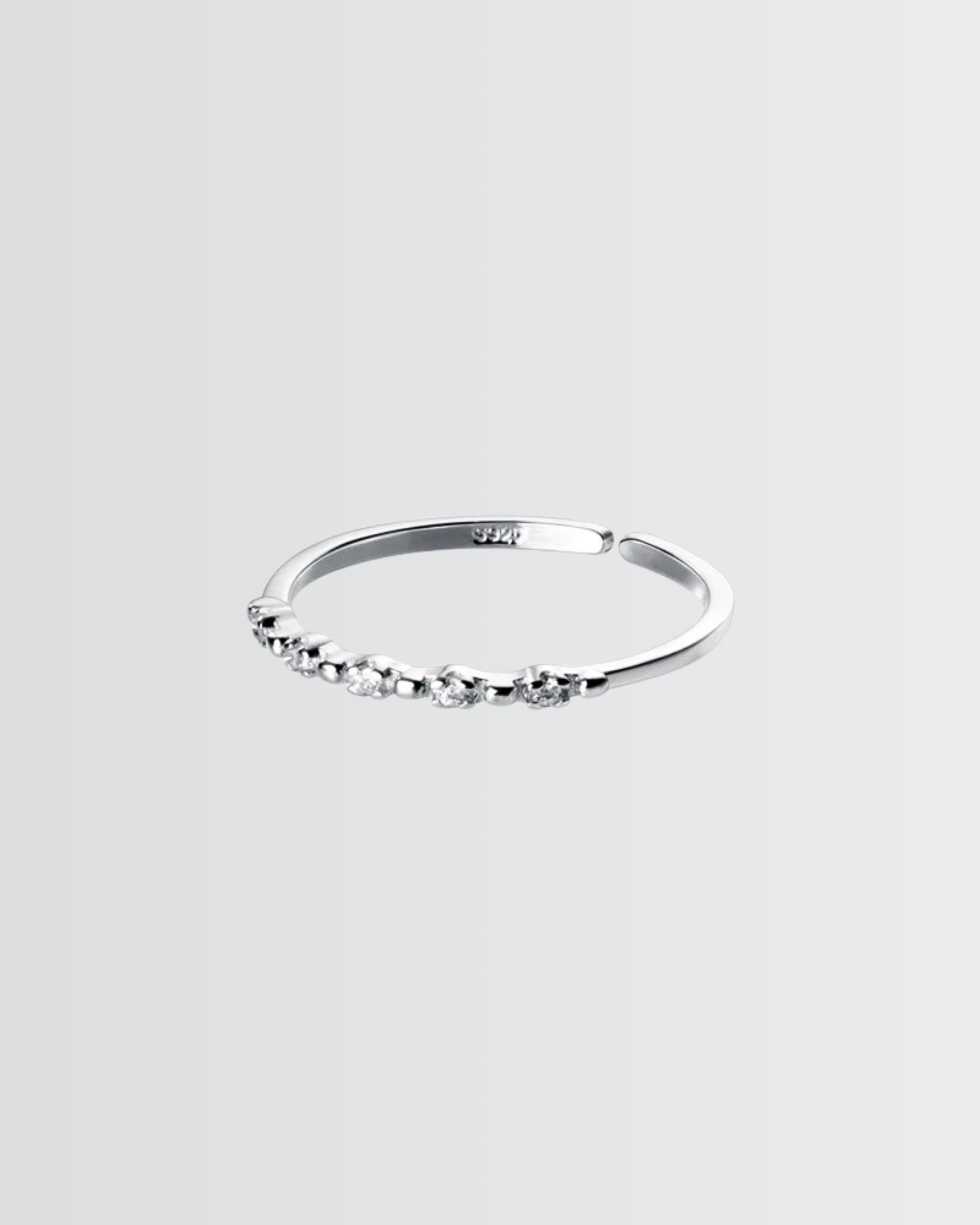 Timeless Minimal Ring