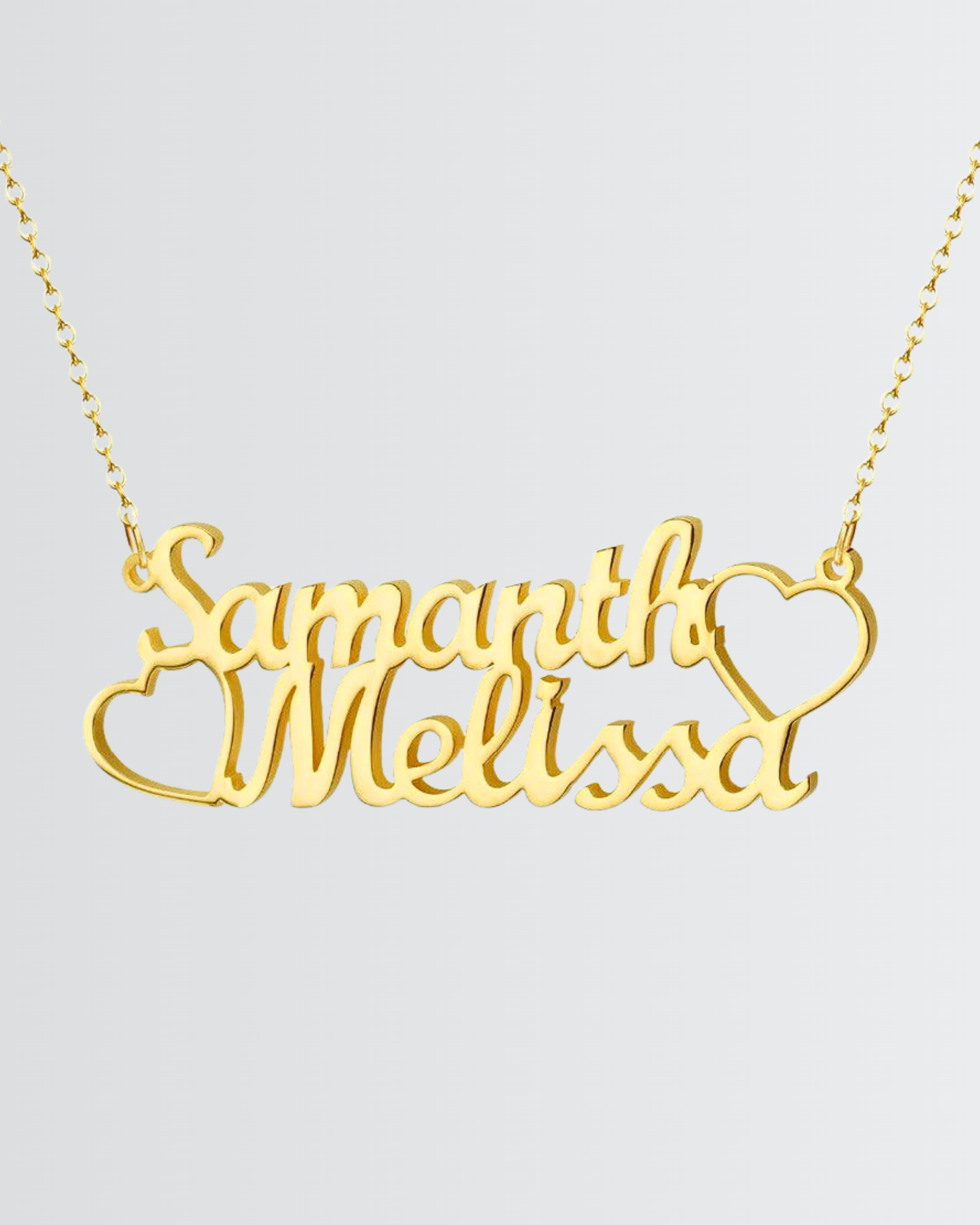 Collar personalizado con nombres de pareja y corazones