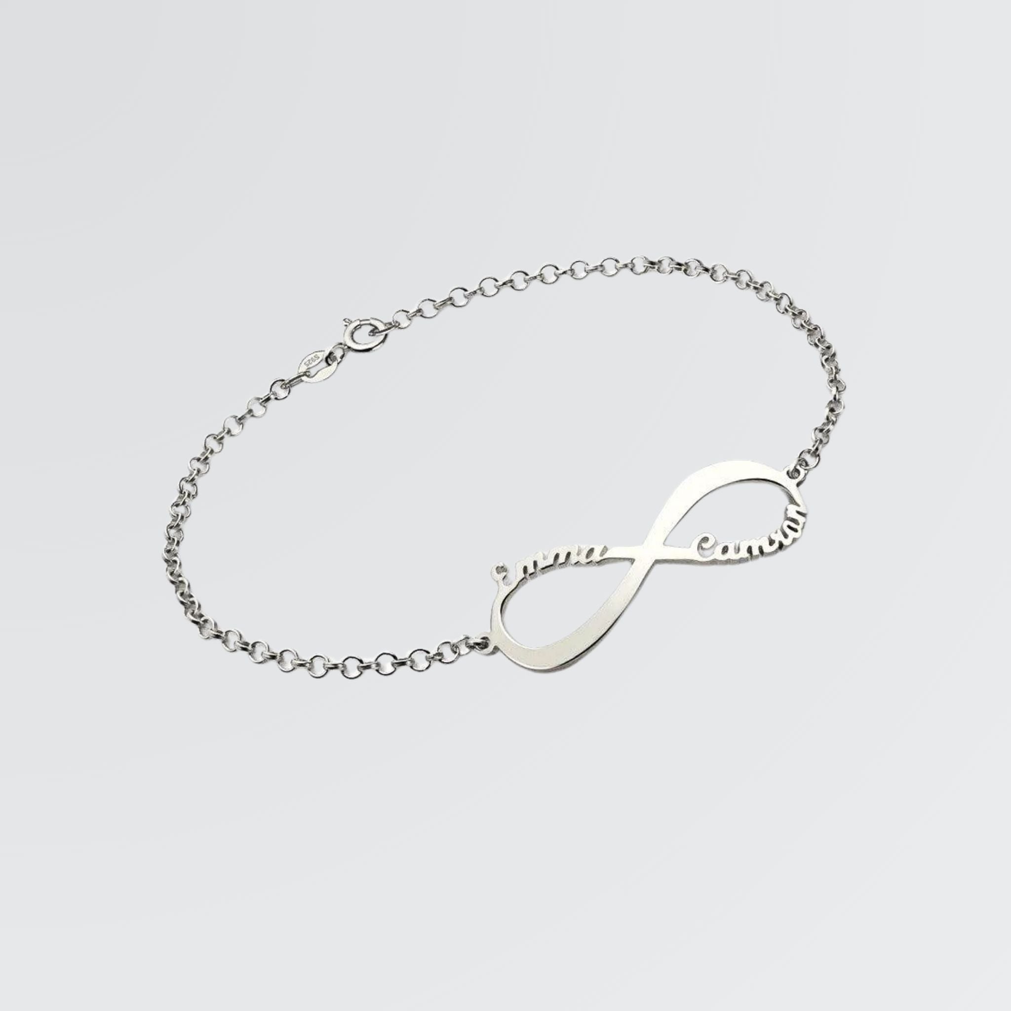 Personaliza tu pulsera infinita con nombres
