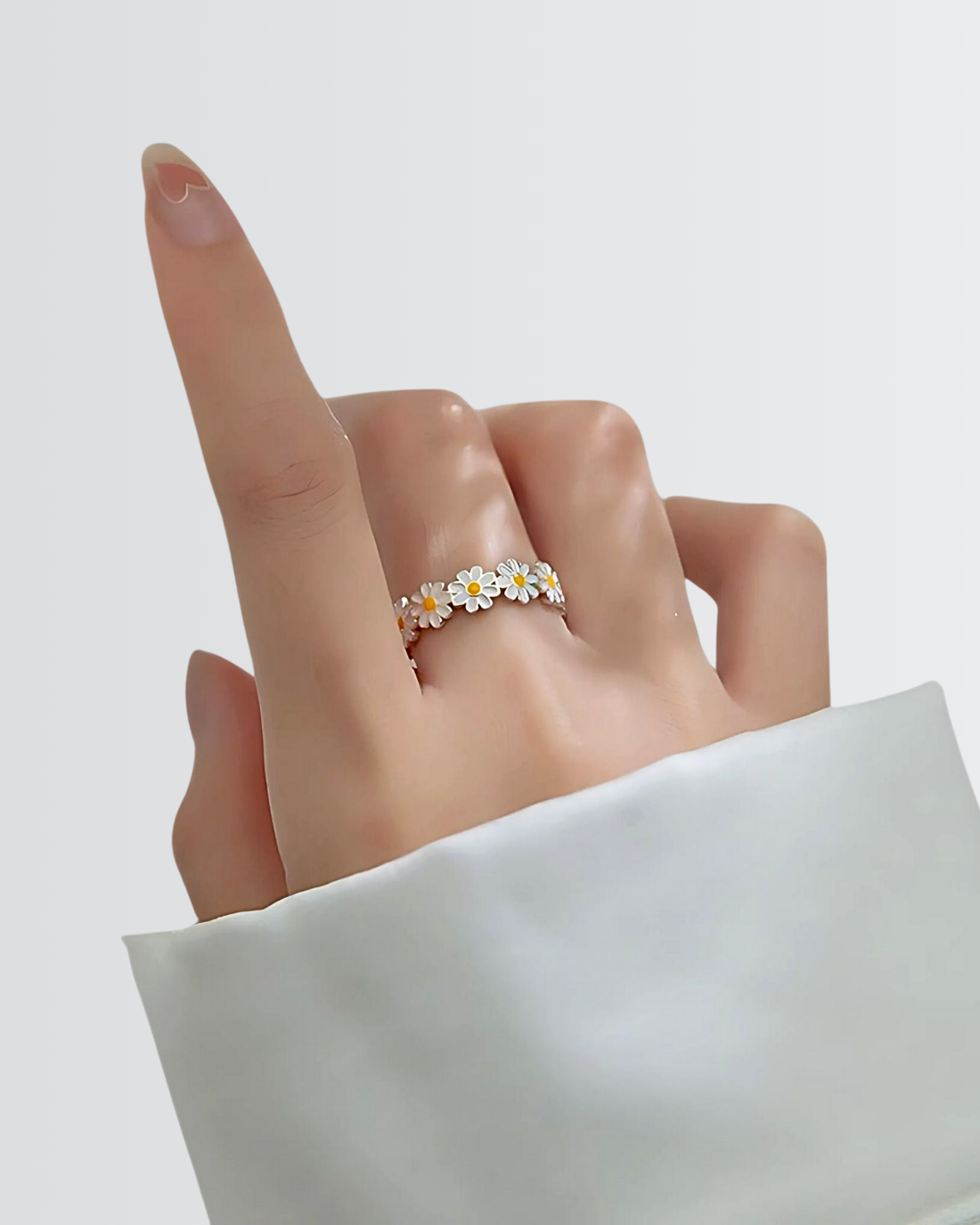 The Blooming Daisy Ring