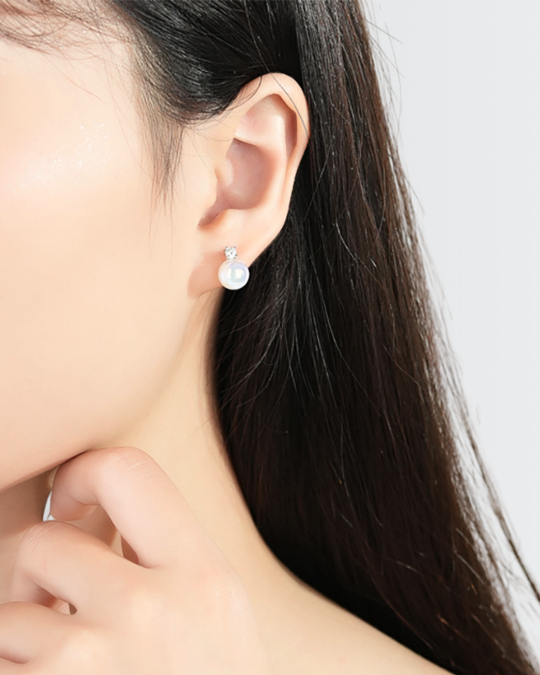 Everyday Elegance Pearl Studs