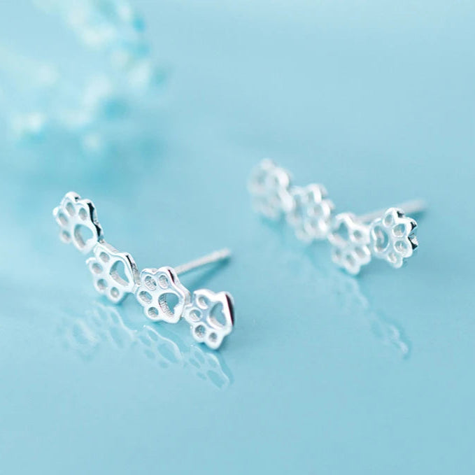 Minimal Pawfect Earrings