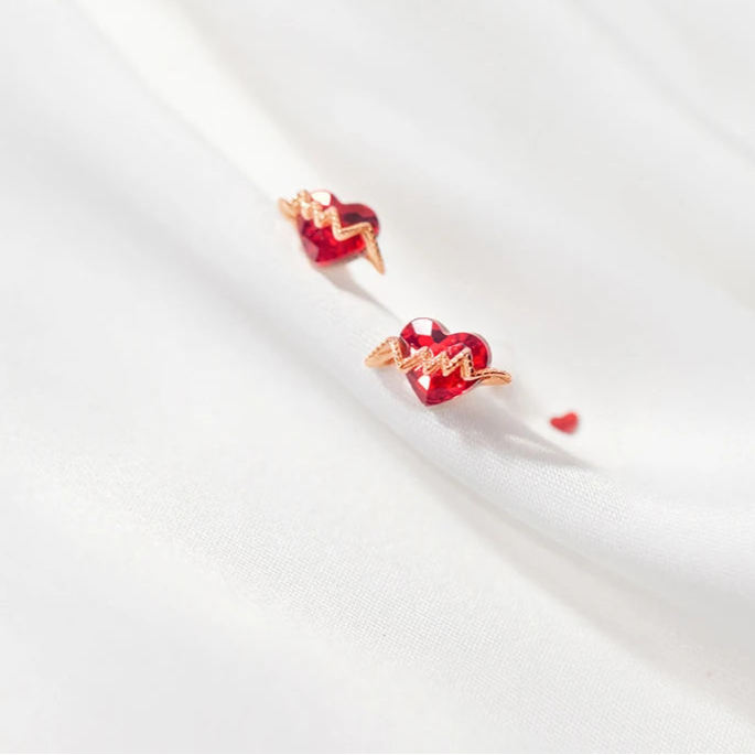 Heartflow Mini Studs