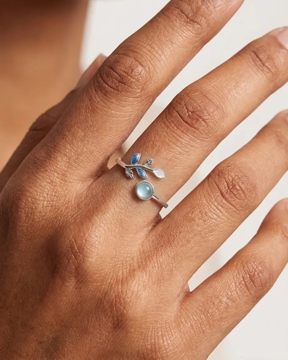 Leafline Elegance Ring - Silver Ring by BLINGLANE