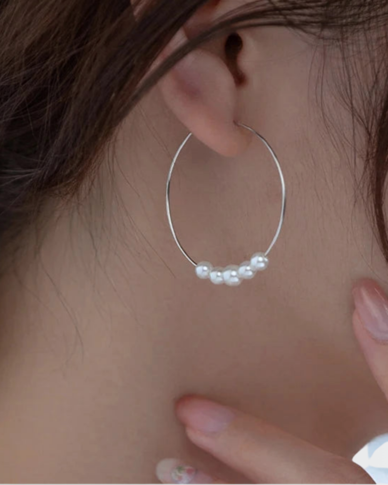 Minimal Pearl Hoops