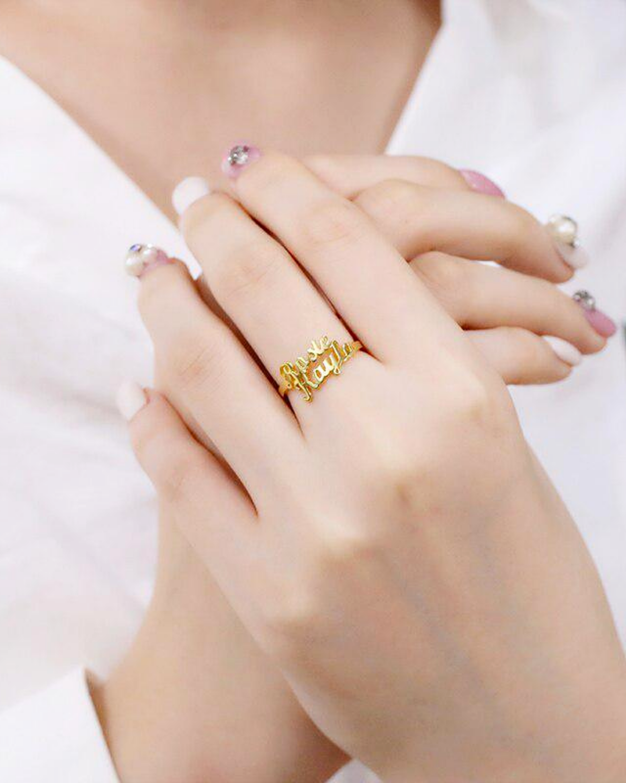 Personnalisez la bague avec deux noms