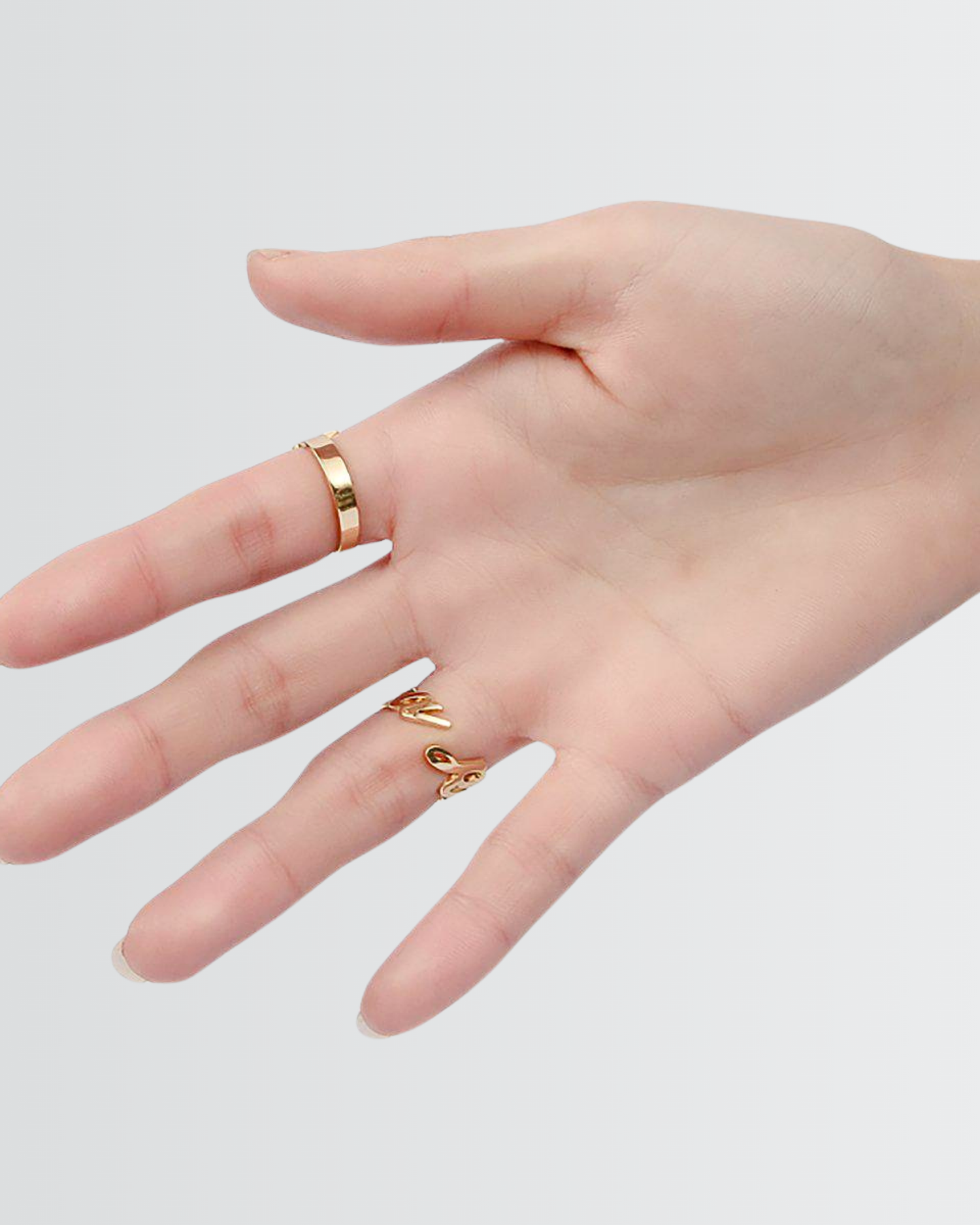 Personaliza tu anillo con nombre en negrita