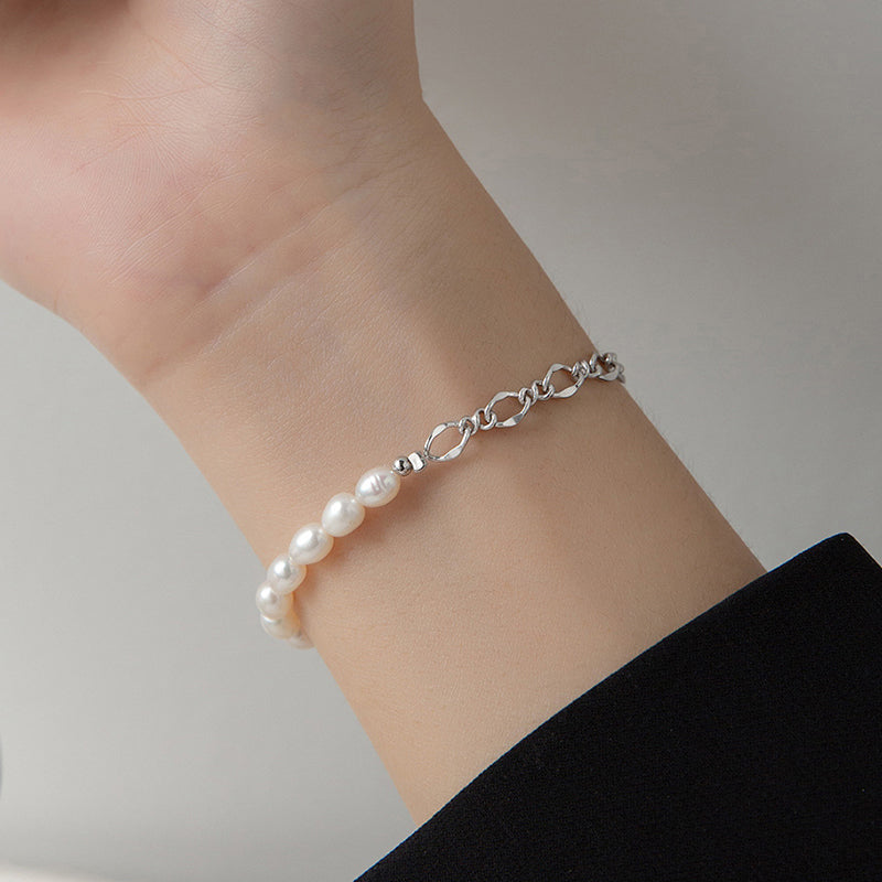 Lustre Links Pearl Bracelet