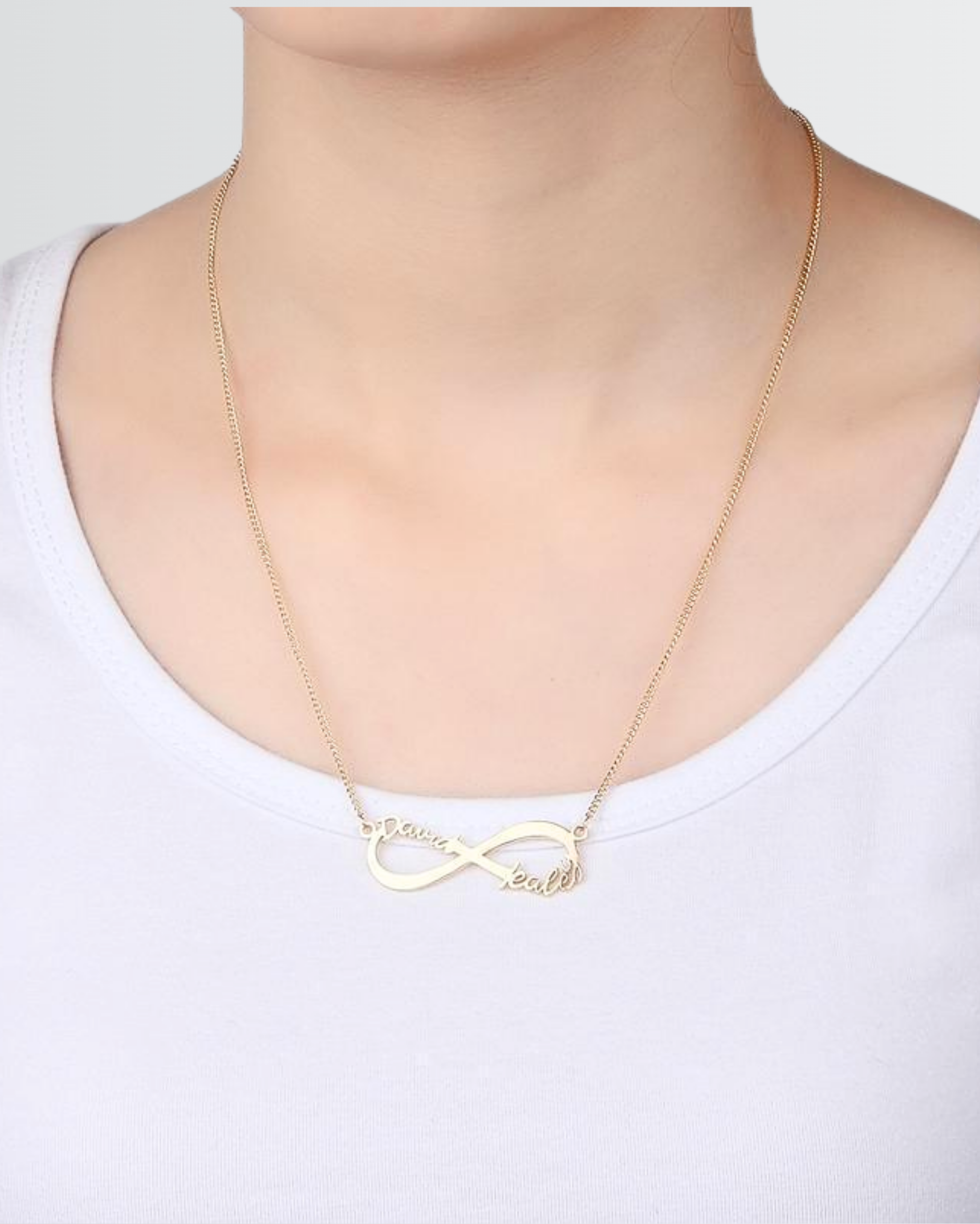 Personnalisez votre collier Infinity avec vos noms