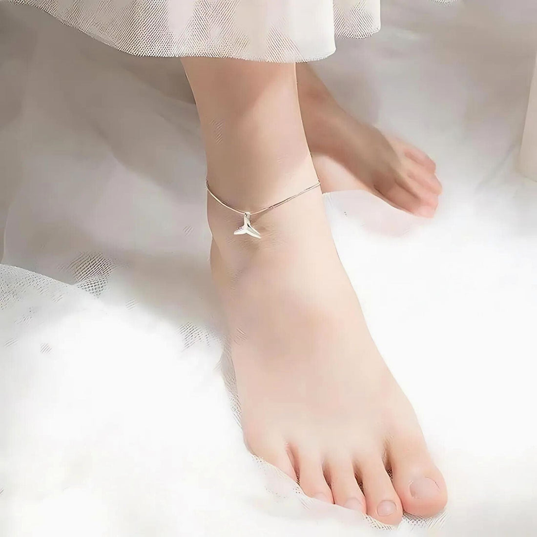 Lovely Dolphin Tail Anklet