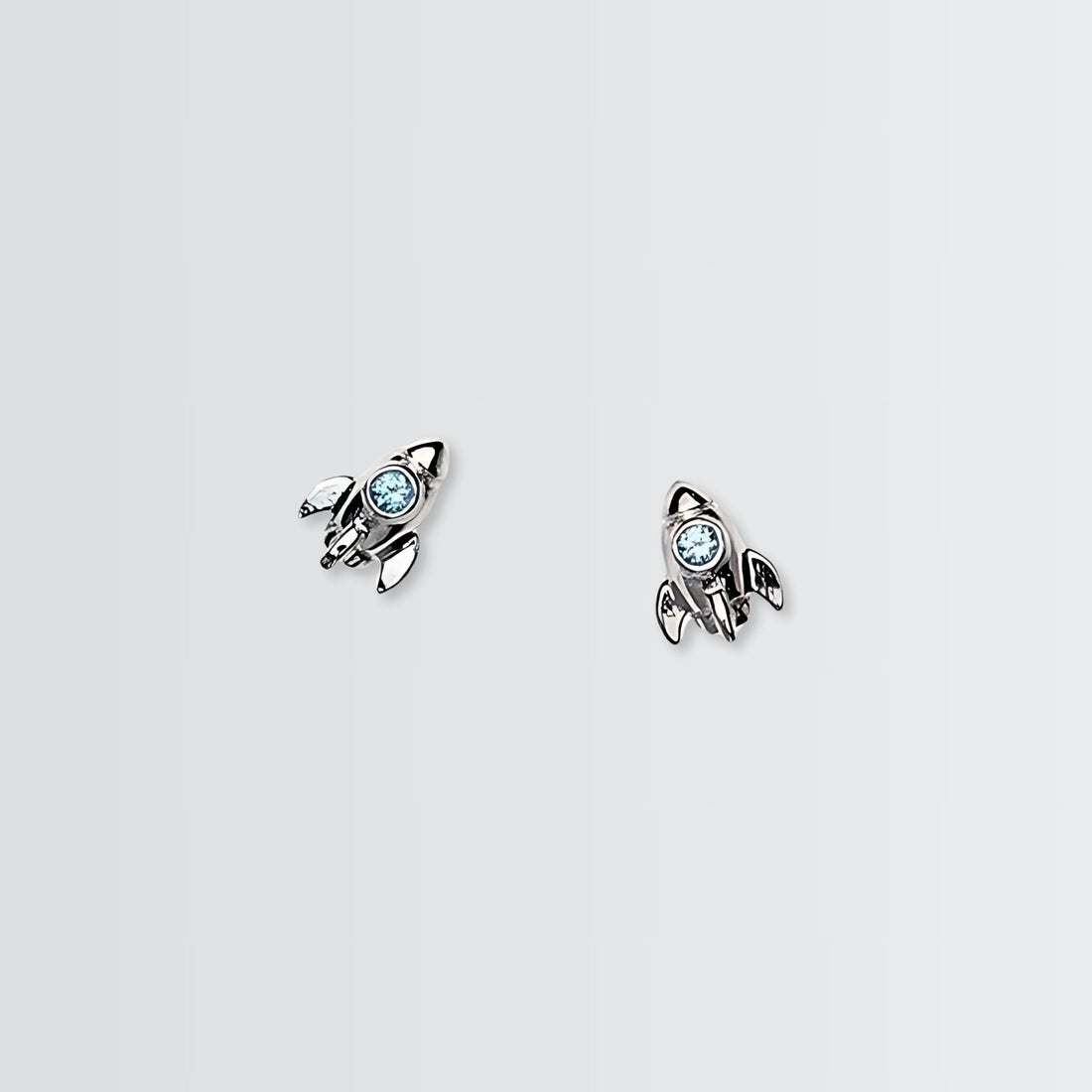 Mis pequeños tachuelas de cohete