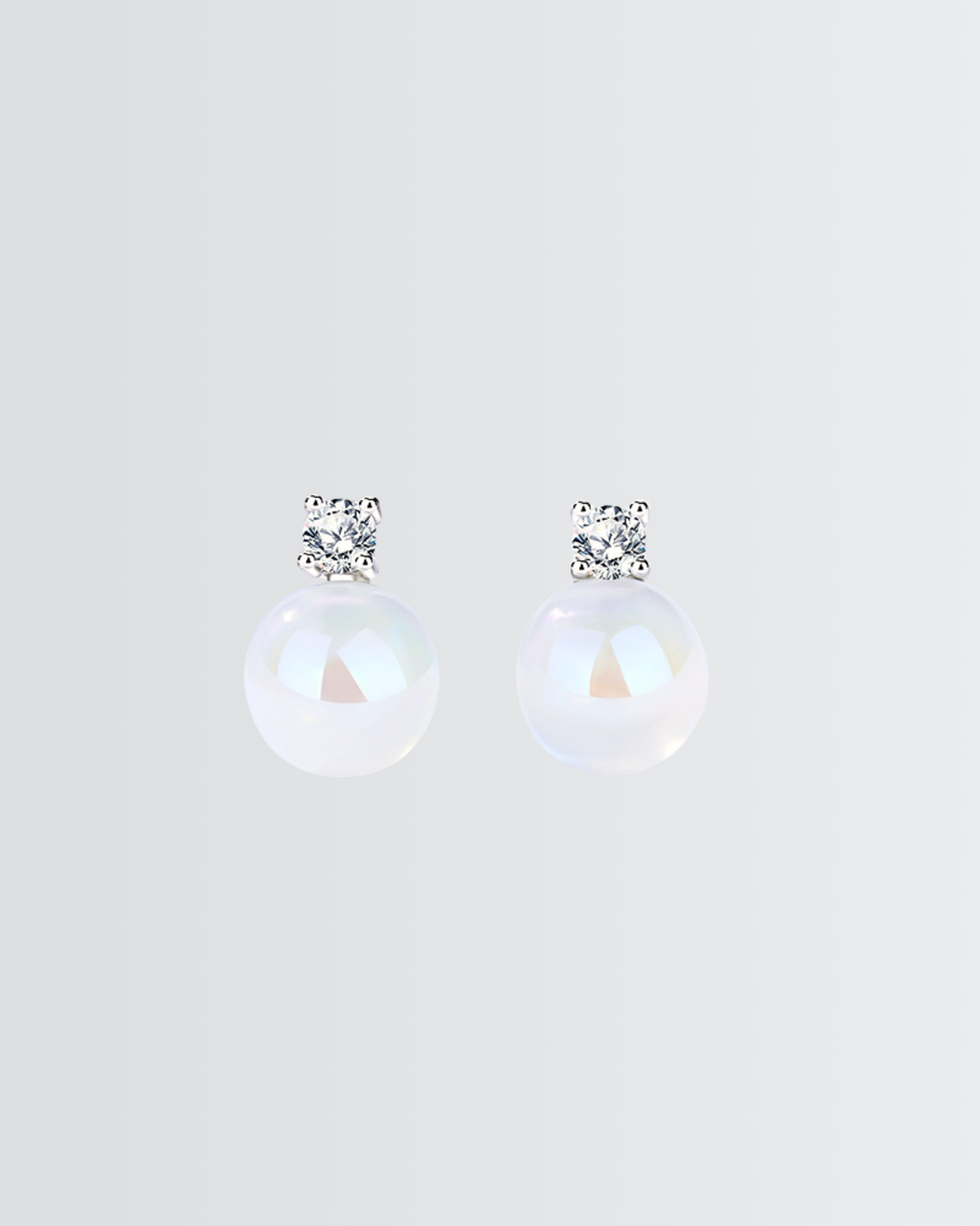 Everyday Elegance Pearl Studs