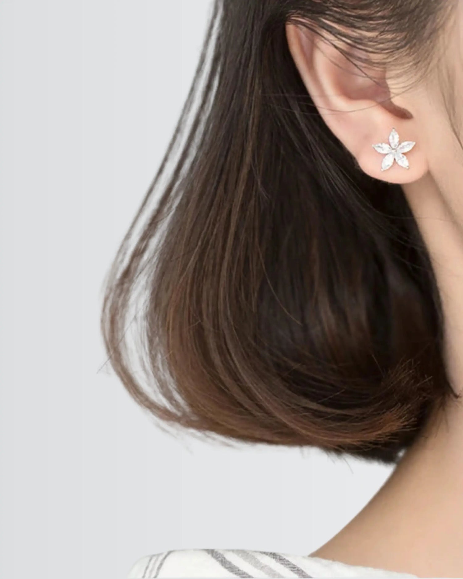 Fluttering Daisies Studs -  Silver Earrings by BLINGLANE