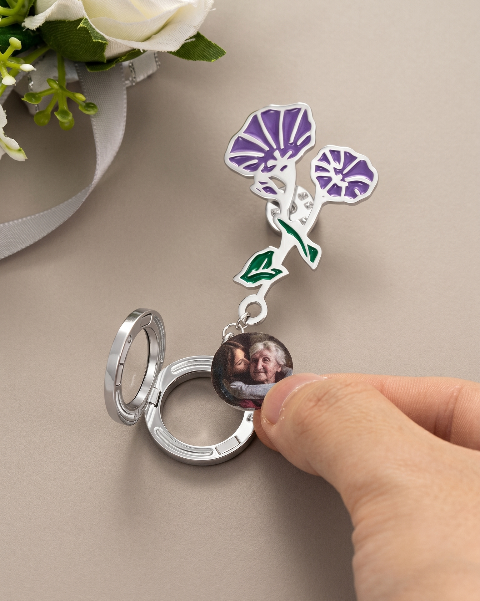 Personaliza tu broche con nombre