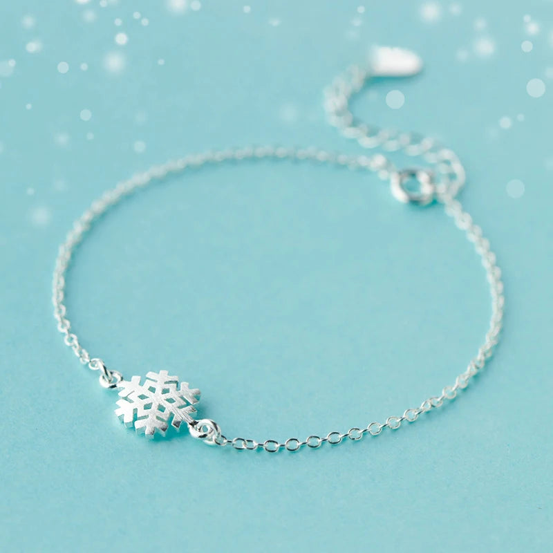 Frosted Snowflake Bracelet