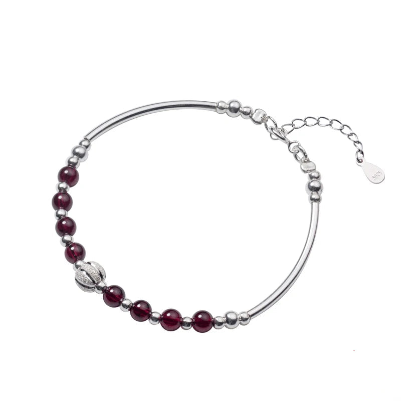 Lustrous Garnet Beads Bracelet