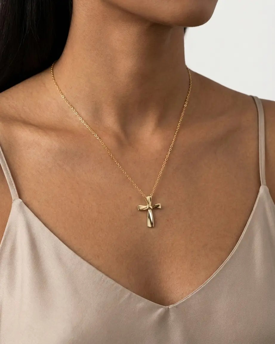 Minimal Cross Necklace -  Silver Necklace by BLINGLANE