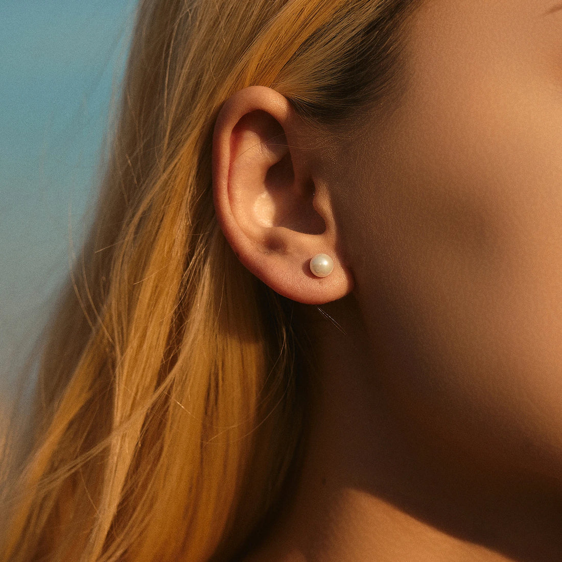 Gleaming Pearl Studs