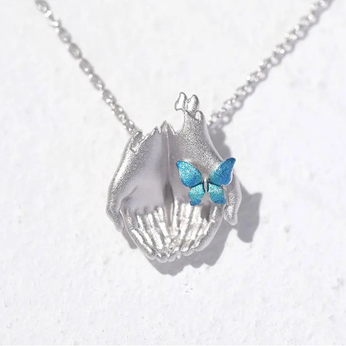 Carved To Hold Elite Necklace