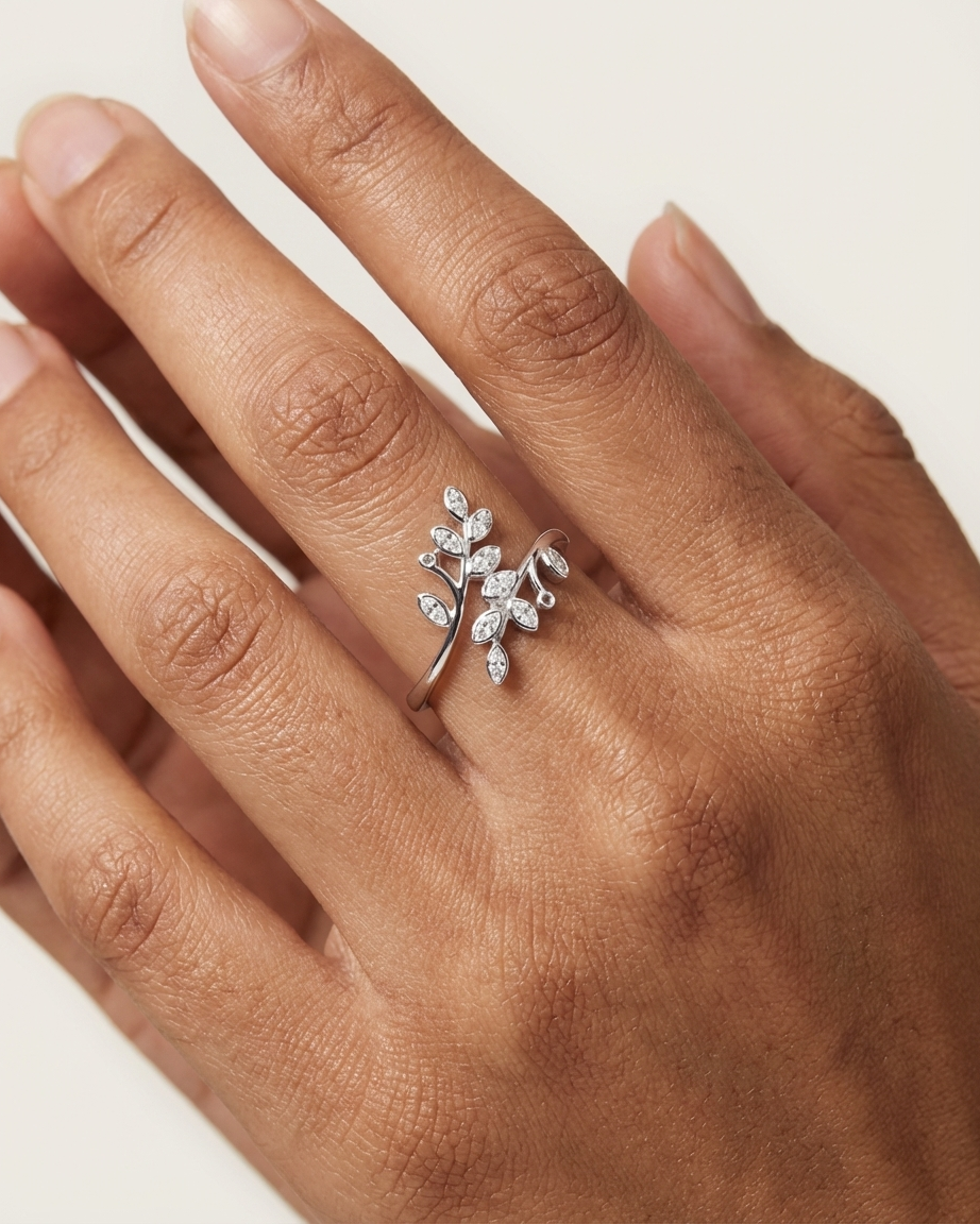 Anillo Un romance con hojas